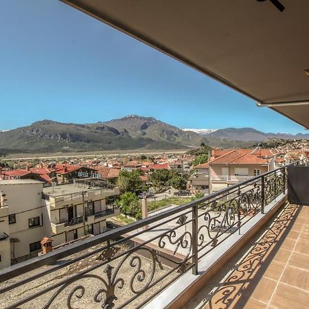Meteora Heaven And Earth Premium Suites - Adults Friendly Kalampáka Luaran gambar