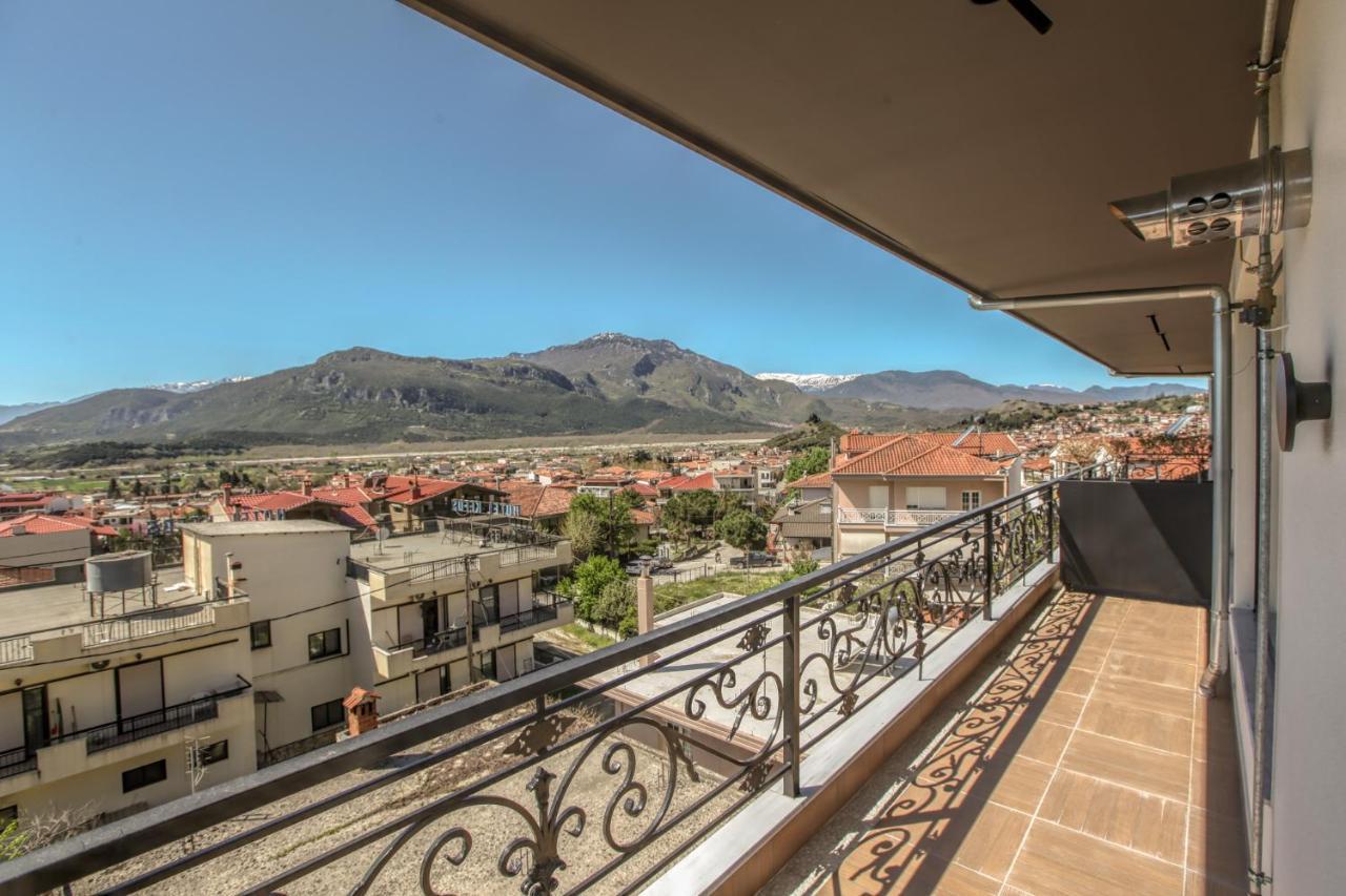 Meteora Heaven And Earth Premium Suites - Adults Friendly Kalampáka Luaran gambar